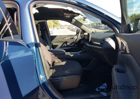 2025 Chevrolet Traverse Awd Lt from USA, damaged, VIN 1GNEVGRS8SJ235383